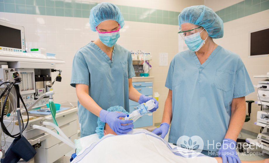 Анестезиолог - специалист, обеспечивающий безболезненность хирургических операций