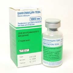 Vancomycin    -  4