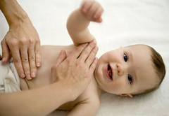 Что же предпринять, чтобы кожа новорожденного как можно меньше подвергалась опасности? 