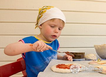 Чем кормить ребенка 3 лет в соответствии с физиологическими потребностями