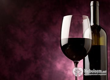 Калорийность вина красного сухого – 70 ккал в 100 г напитка