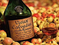 Кальвадос - напиток из яблочного сидра