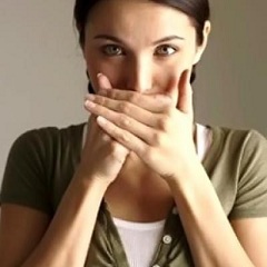 Неприятный запах изо рта - проблема, мешающая нормальной жизни