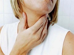 Боль в горле - это тонзиллит