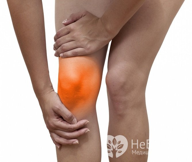 При артрите коленного сустава больных беспокоит боль