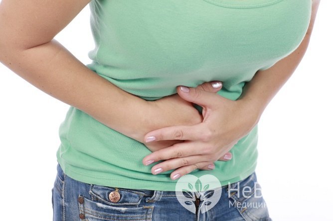 При атрофическом гастрите возникают тупые боли в желудке, усиливающиеся после приема пищи