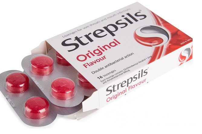 Стрепсилс - популярные леденцы от кашля с разными вкусами, обладают противомикробным эффектом