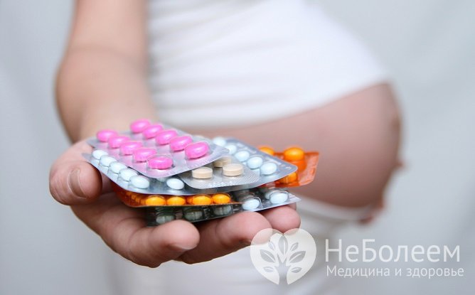 Некоторые антигипертензивные препараты негативно влияют на плод и запрещены к приему у беременных