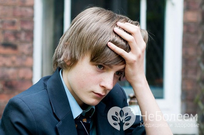 Повышение черепного давления нередко происходит у подростков из-за гормональной перестройки организма