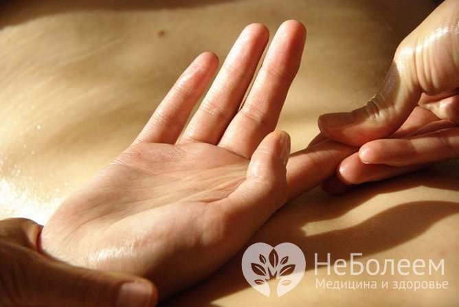 Кончики пальцев рук могут неметь из-за различных заболеваний