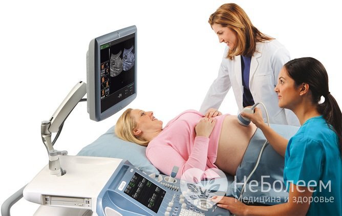 Во время беременности оперативное удаление новообразований шейки матки, если они не кровоточат, обычно не проводят