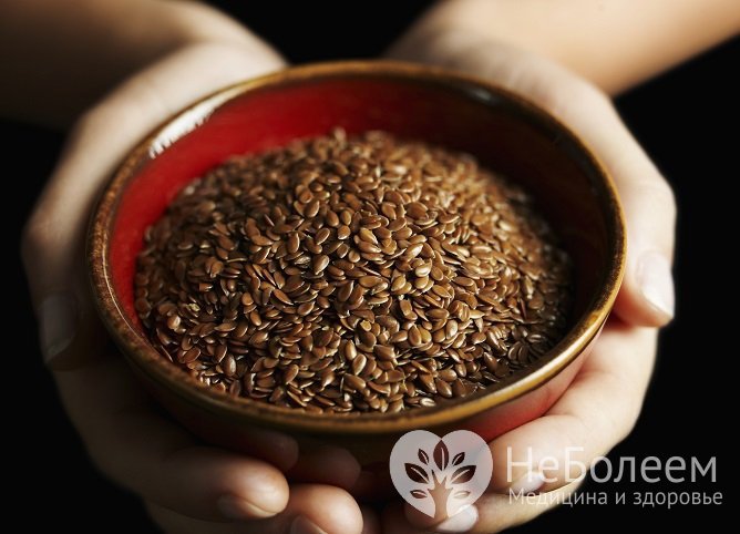 Семена льна содержат фитоэстрогены и могут помочь справиться с некоторыми симптомами климакса