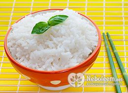 Калорийность риса - 300 ккал на 100 грамм