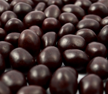 Арахис в шоколадной глазури