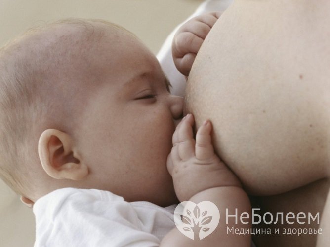 При агалактии у матери отсутствует молоко в груди
