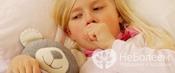 У детей при атипичной пневмонии может появляться полиморфная сыпь на коже