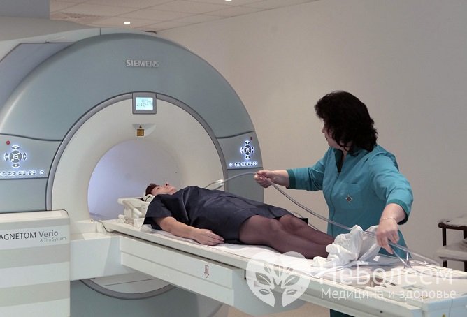 МРТ позволяет выявить органические поражения мозга, приводящие к галлюцинозу