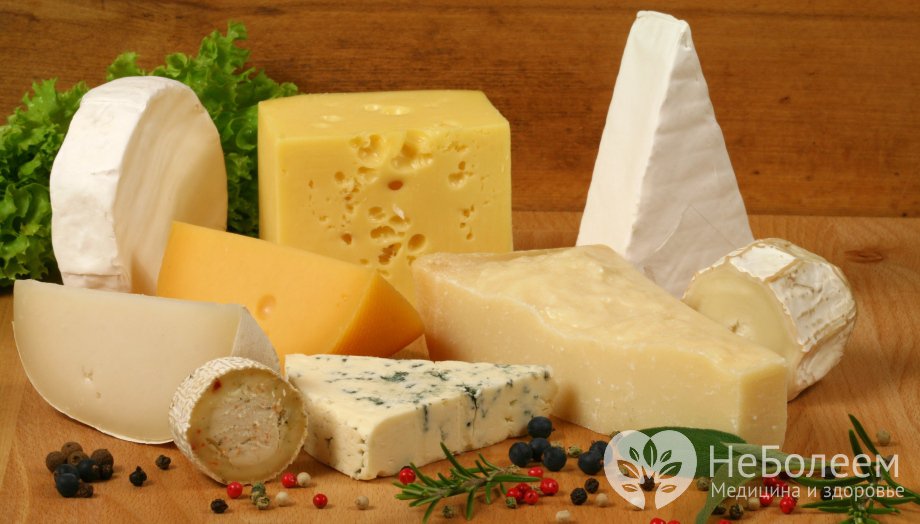 Как происходит отравление сыром?