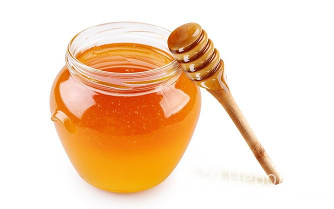 Мед - ценный пищевой и лекарственный продукт, улучшая сосуды, он нормализует давление