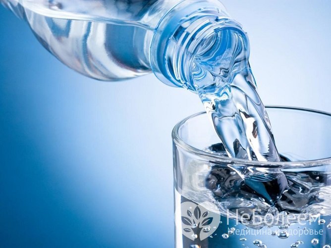 Перед исследованием не нужно менять привычный питьевой режим, однако необходимо отказаться от употребления минеральной воды