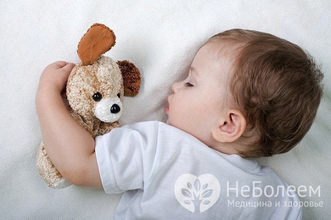 Почему у ребенка во время сна потеет голова